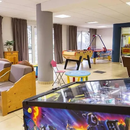 St Lary Centre 4 A 6 Personnes Piscine Vue Montagne Apartment