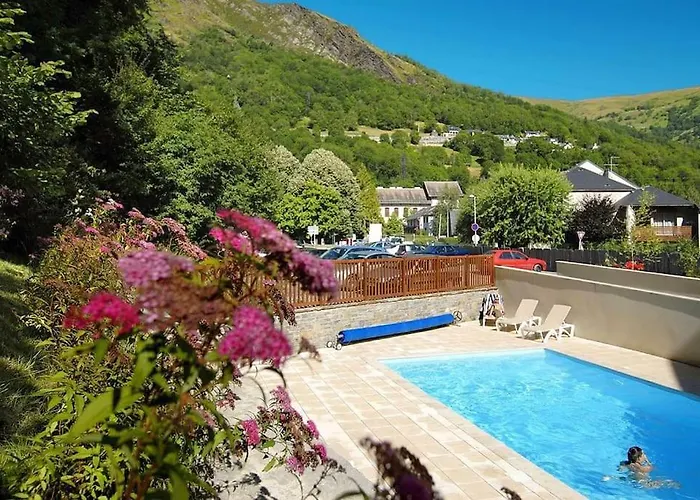 St Lary Centre 4 A 6 Personnes Piscine Vue Montagne Apartment